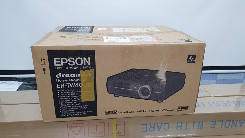 Ảnh Máy chiếu Epson EH-TW4000